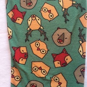 LuLaRoe OS leggings teal w/ foxes, owls, bears ❤️